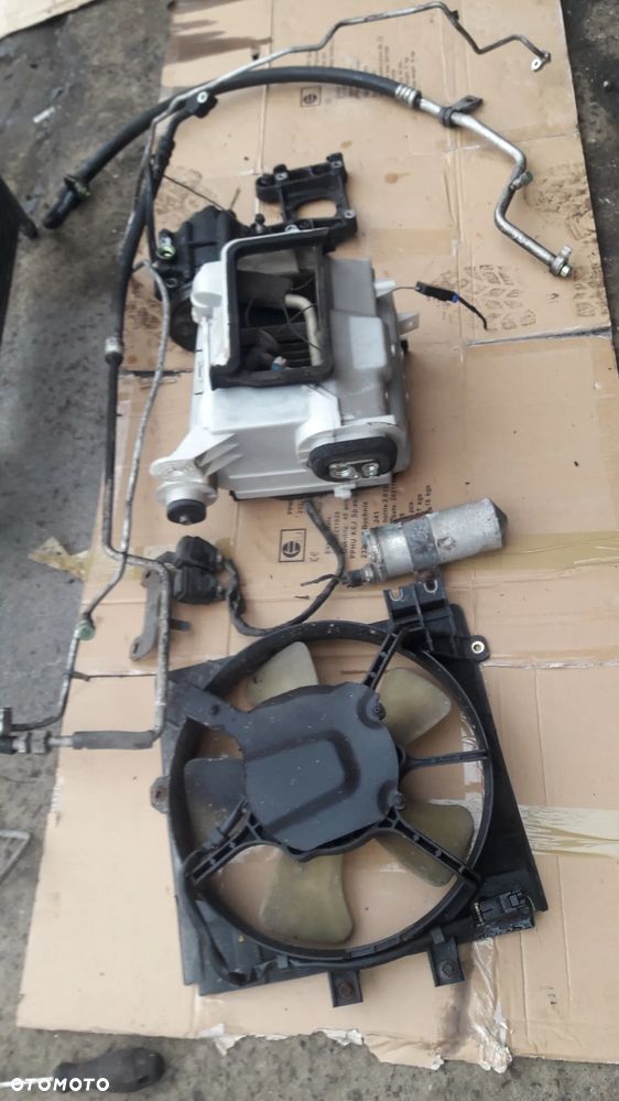 Mazda 323f ba 94-98 Kompletna klimatyzacja - 2