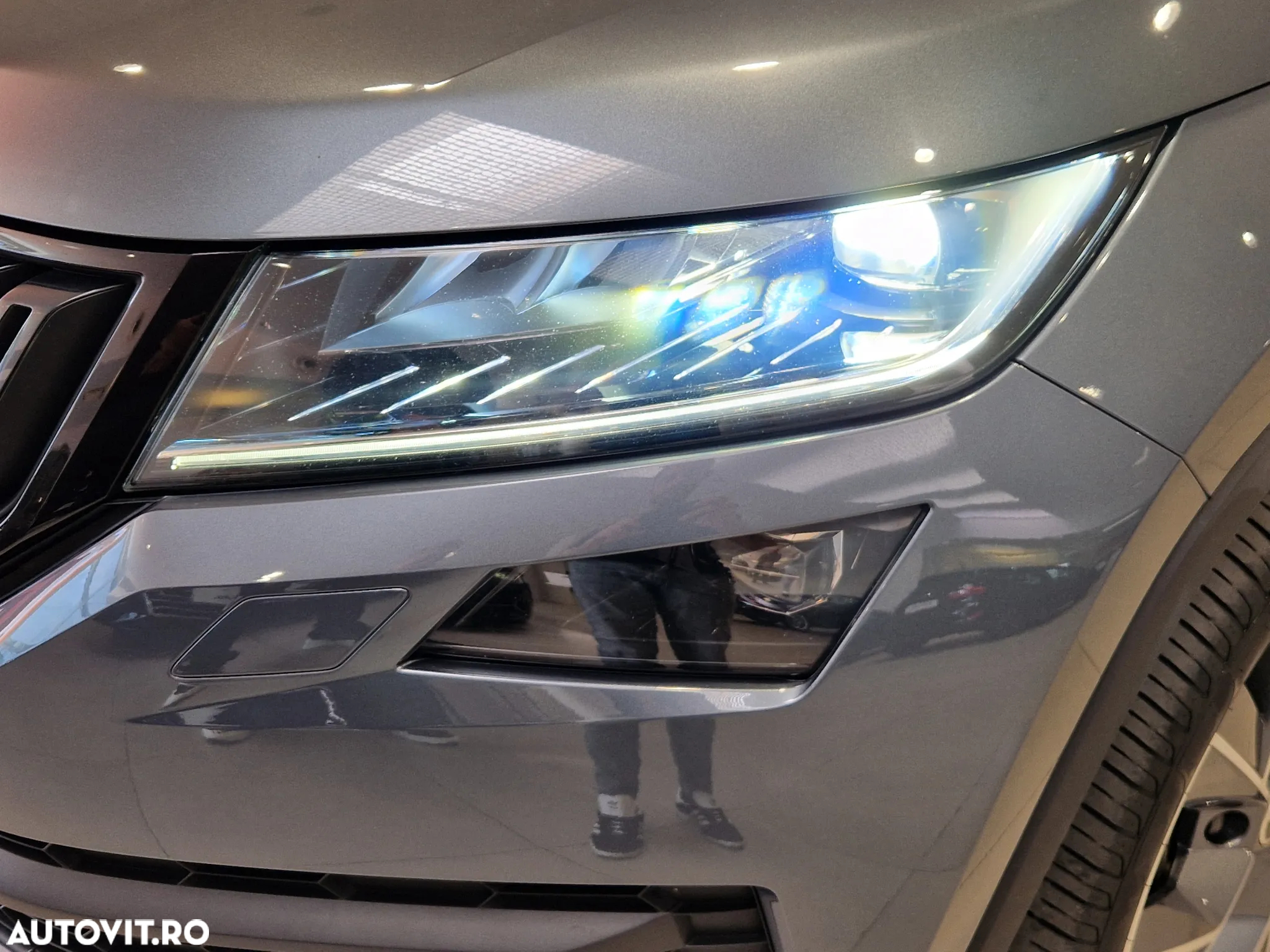Skoda Kodiaq 2.0 TDI 4X4 DSG Sportline - 9