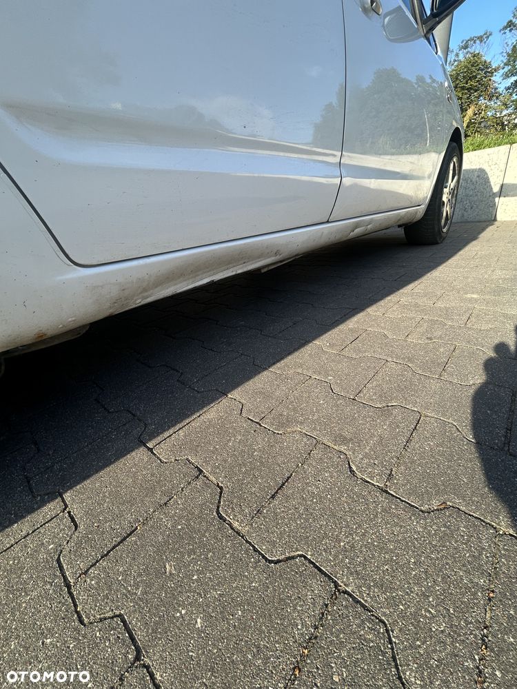 Toyota Prius 1.5 VVT-i Sol (nav) - 5