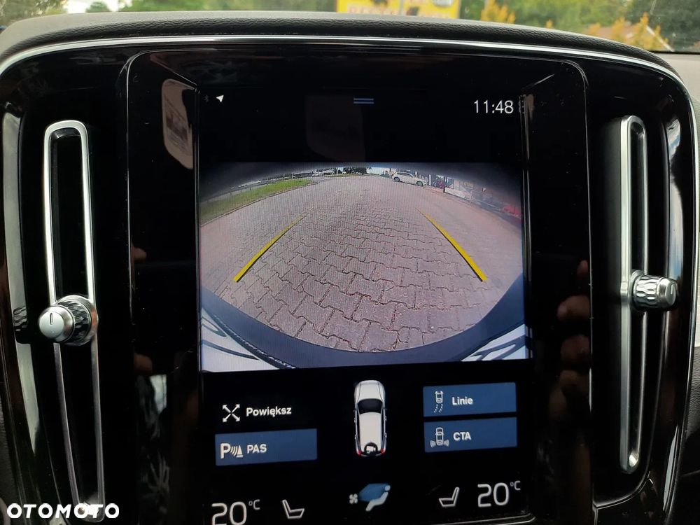 Volvo XC 40 T3 Momentum - 36