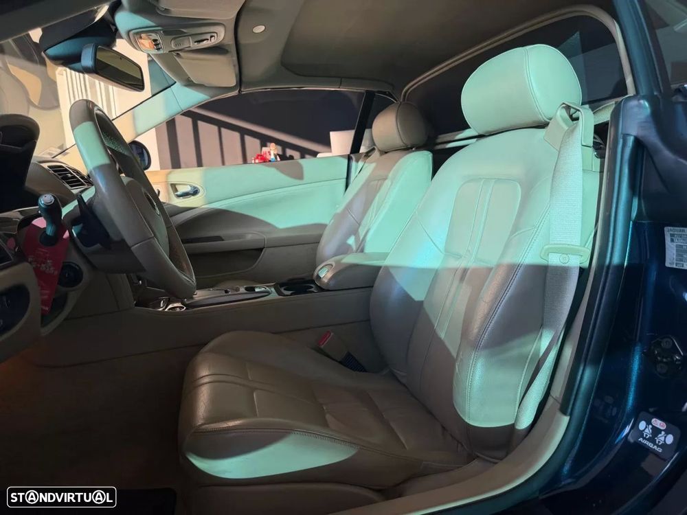 Jaguar XK 4.2 V8 - 8