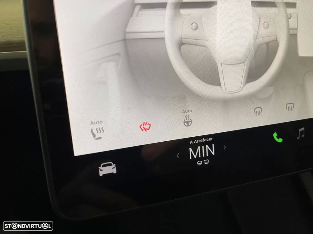 Tesla Model Y Tração Traseira - 25