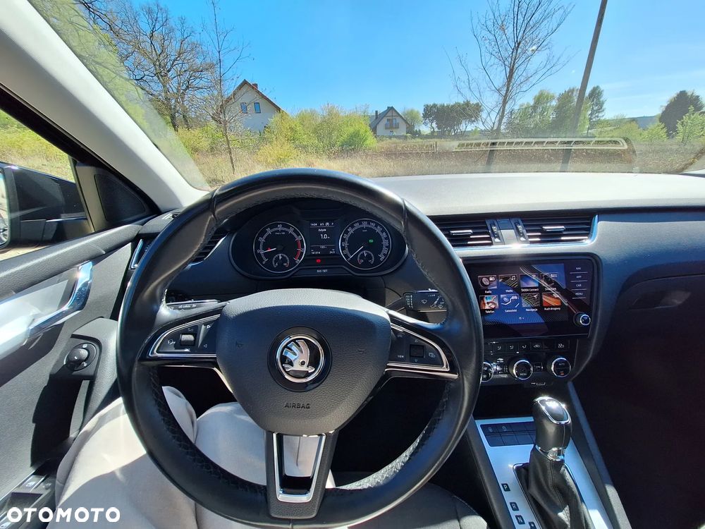 Skoda Octavia 2.0 TSI Ambition DSG - 7