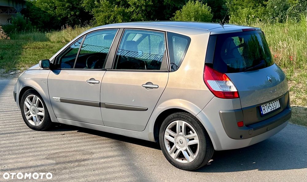 Renault Scenic 2.0 16V Privilege - 4