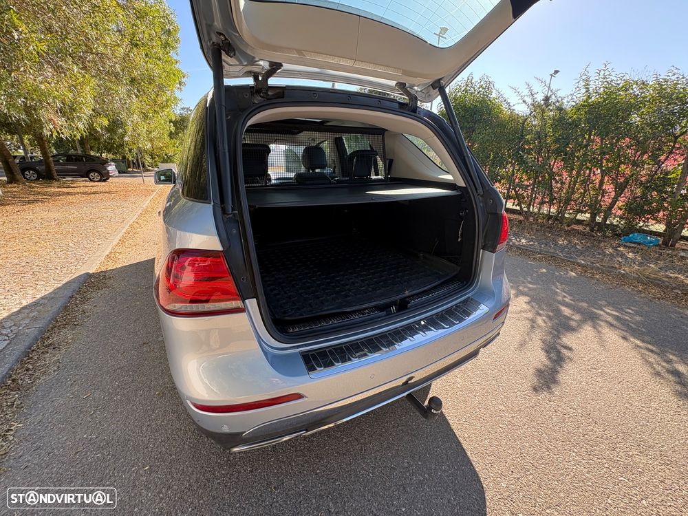 Mercedes-Benz GLE 350 d 4-Matic - 11