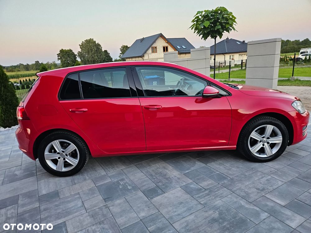 Volkswagen Golf 1.2 TSI BMT Trendline Perfectline - 38