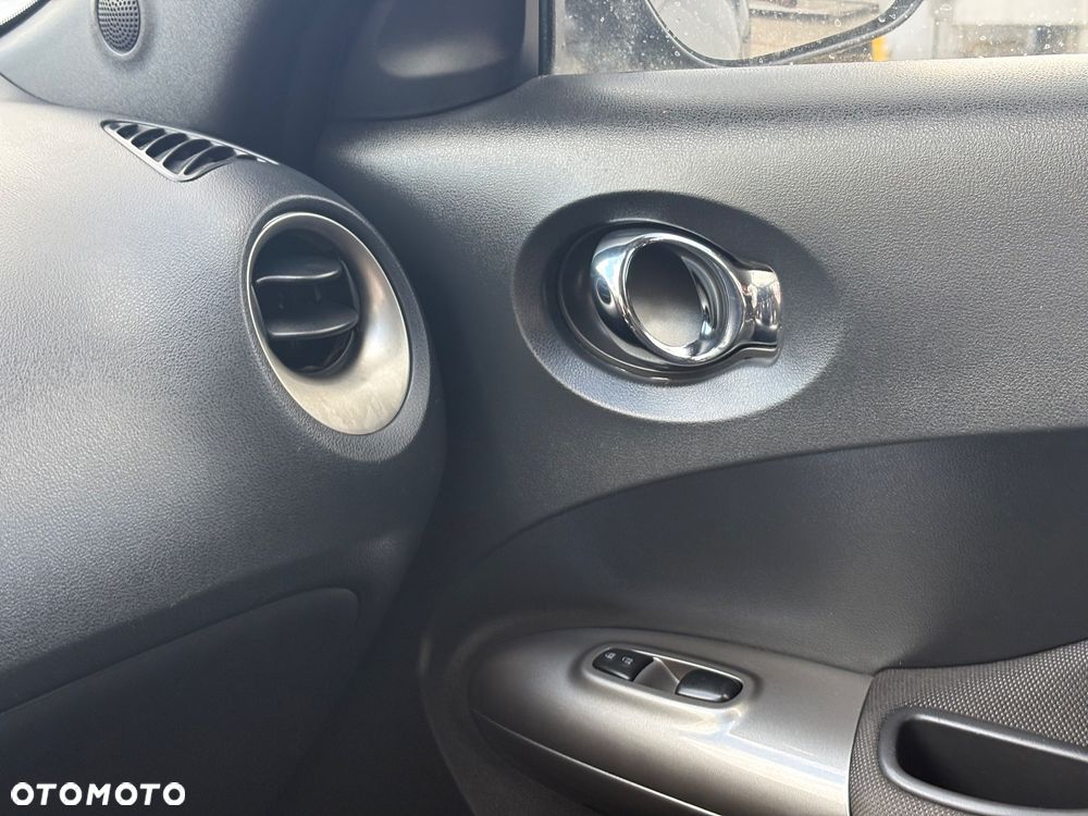 Nissan Juke 1.6 Tekna S&S - 12