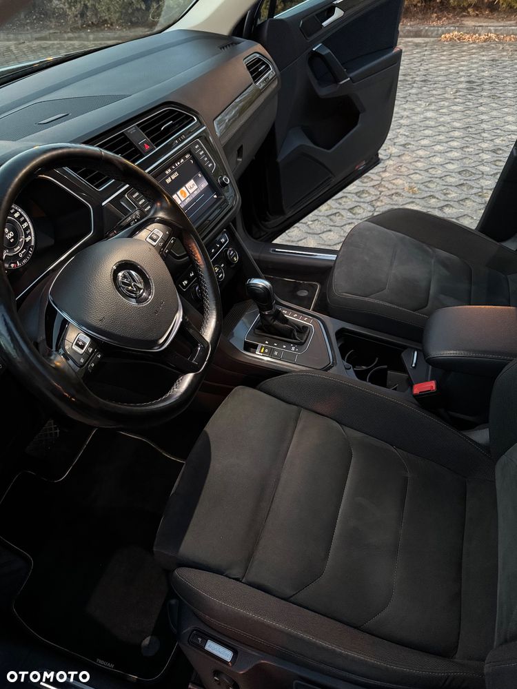 Volkswagen Tiguan - 19