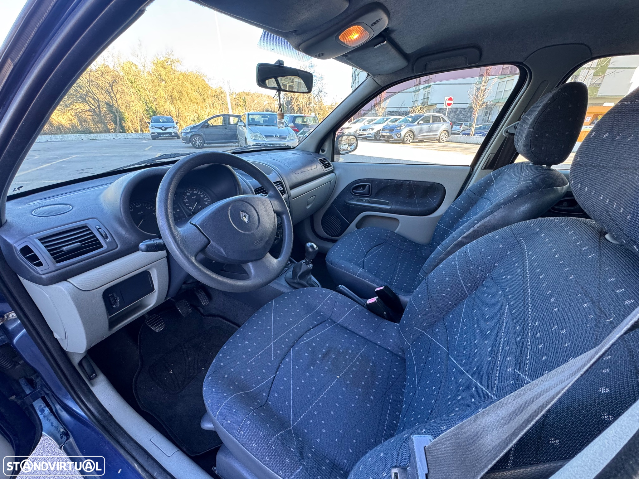 Renault Clio 1.2 Expression - 7