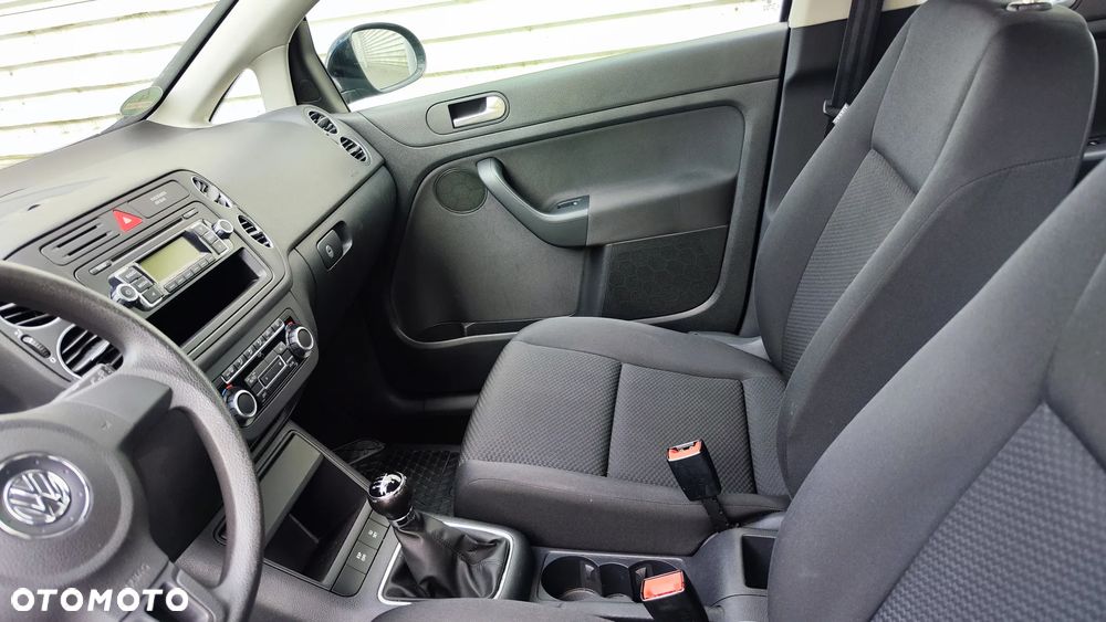 Volkswagen Golf Plus - 16
