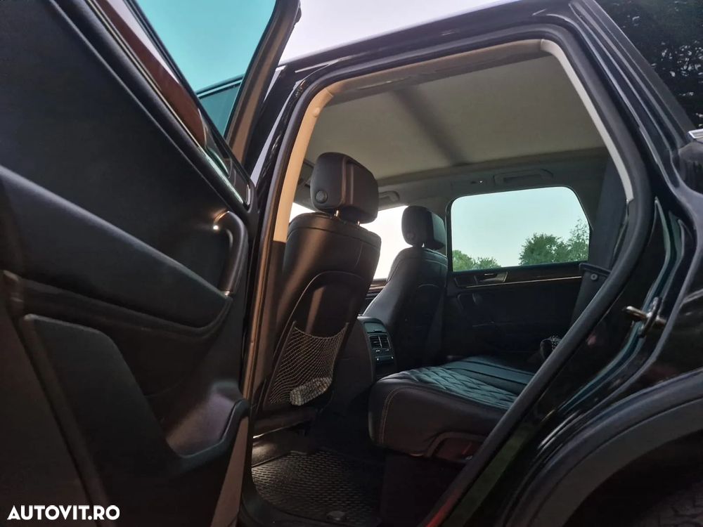 Volkswagen Touareg - 9