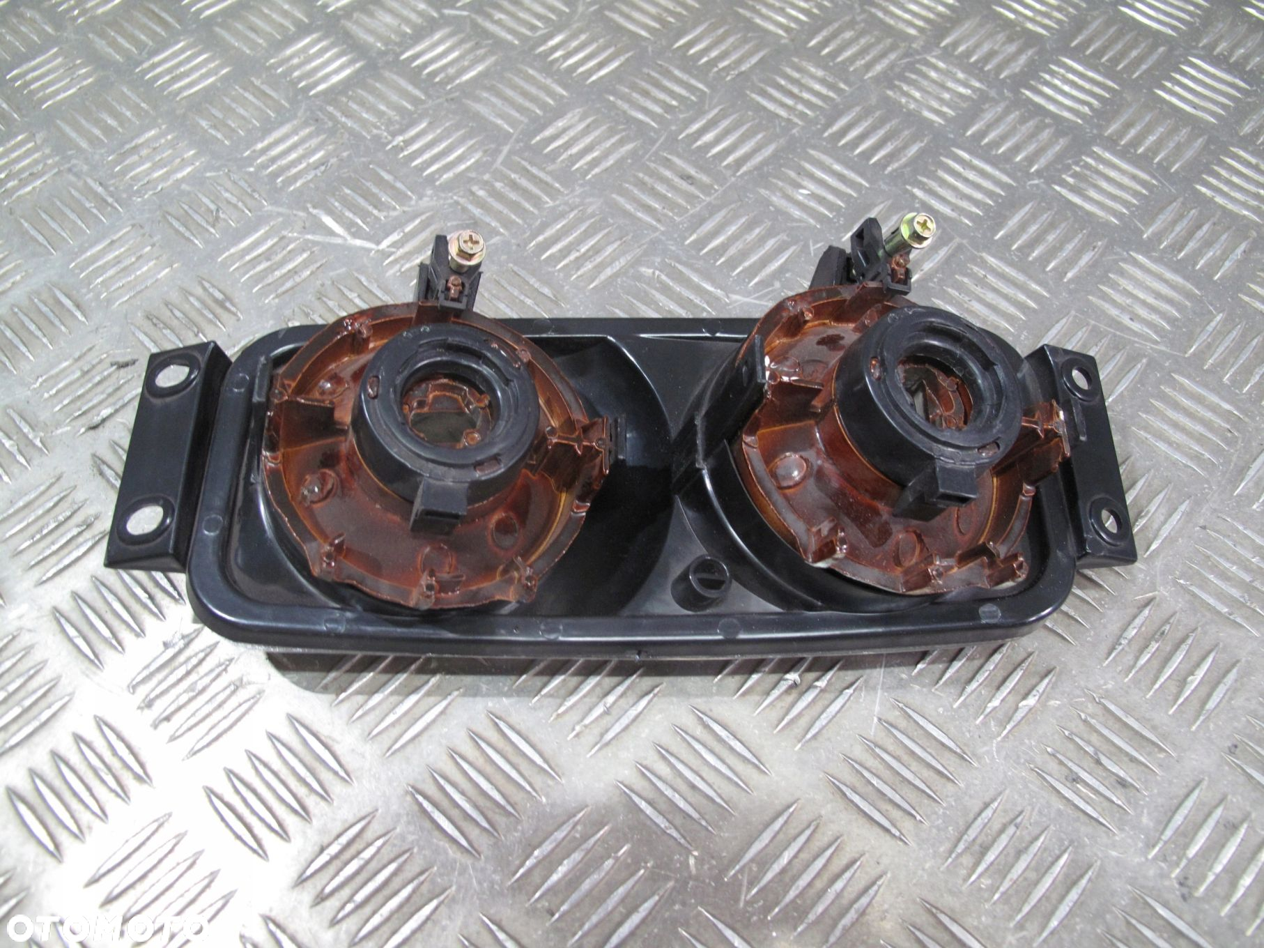 HALOGEN UNIWERSALNY DO AUT CIĘŻAROWYCH CIĄGNIKÓW - 2