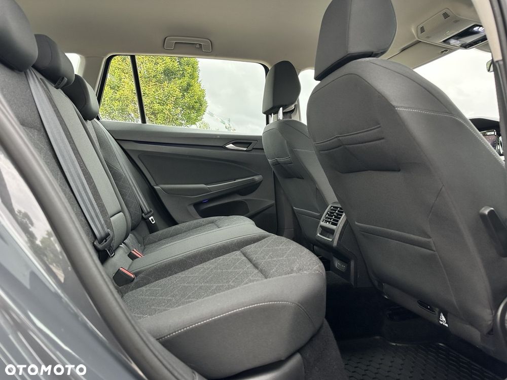 Volkswagen Golf 2.0 TDI Life - 17