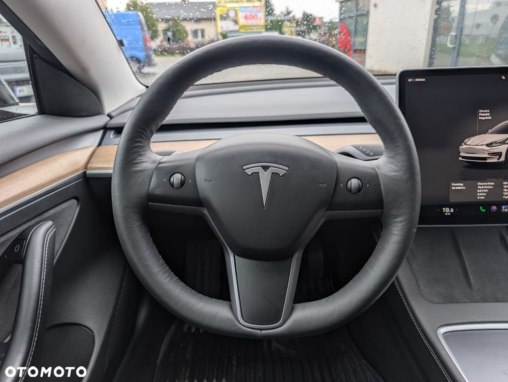 Tesla Model 3 Long Range RWD - 10