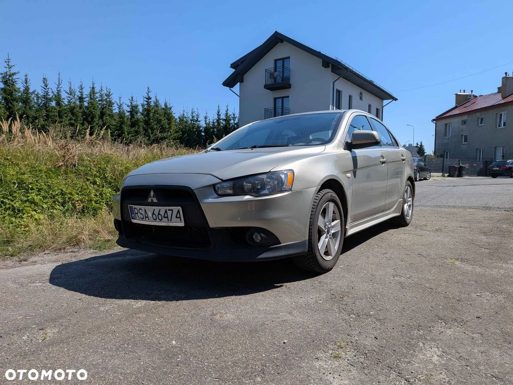 Mitsubishi Lancer 1.8 Invite - 2