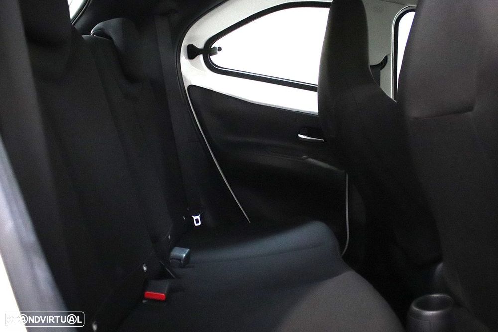 Toyota Aygo X 1.0 Pulse CVT - 21