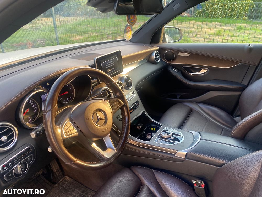 Mercedes-Benz GLC - 19