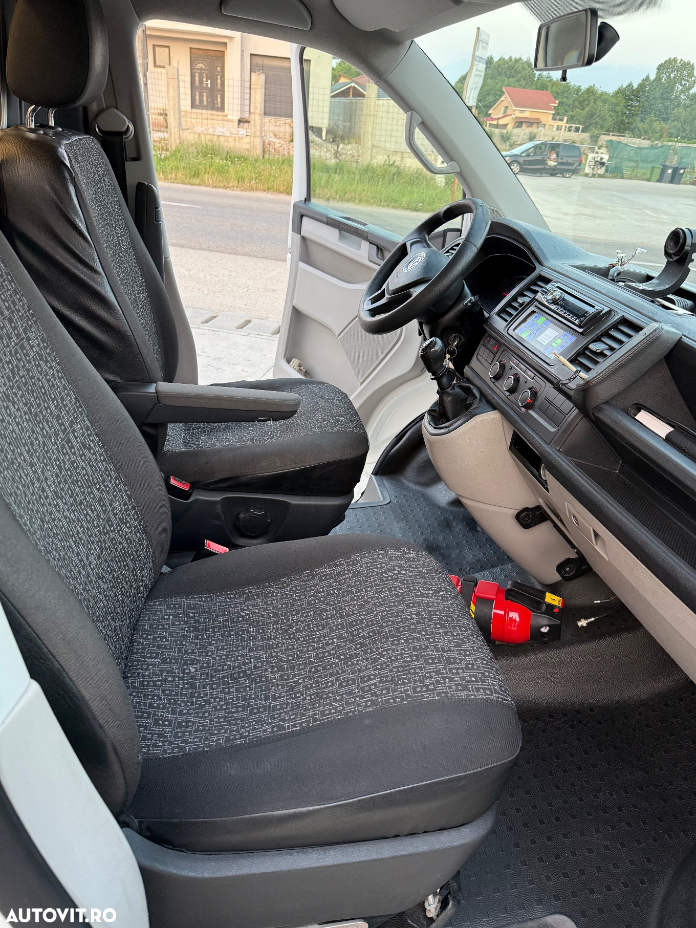 Volkswagen Transporter California T6.1 Coast Edition - 40