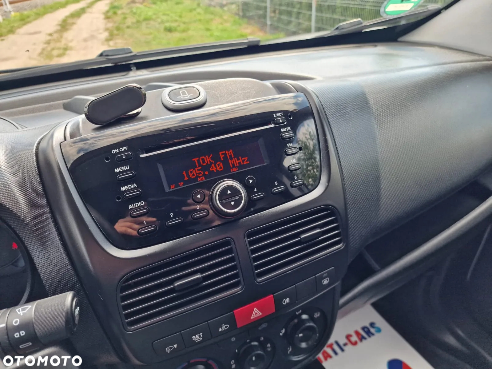 Opel COMBO - 15