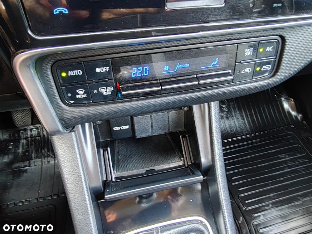 Toyota Auris 1.6 Classic Plus - 14