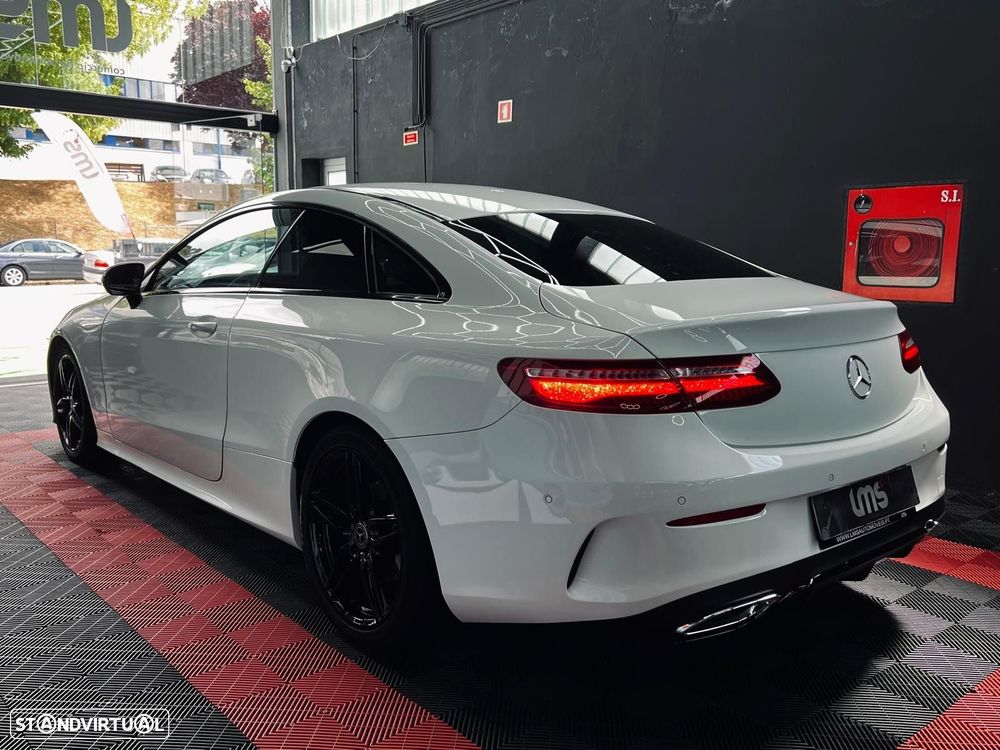 Mercedes-Benz E 220 d AMG Line - 10