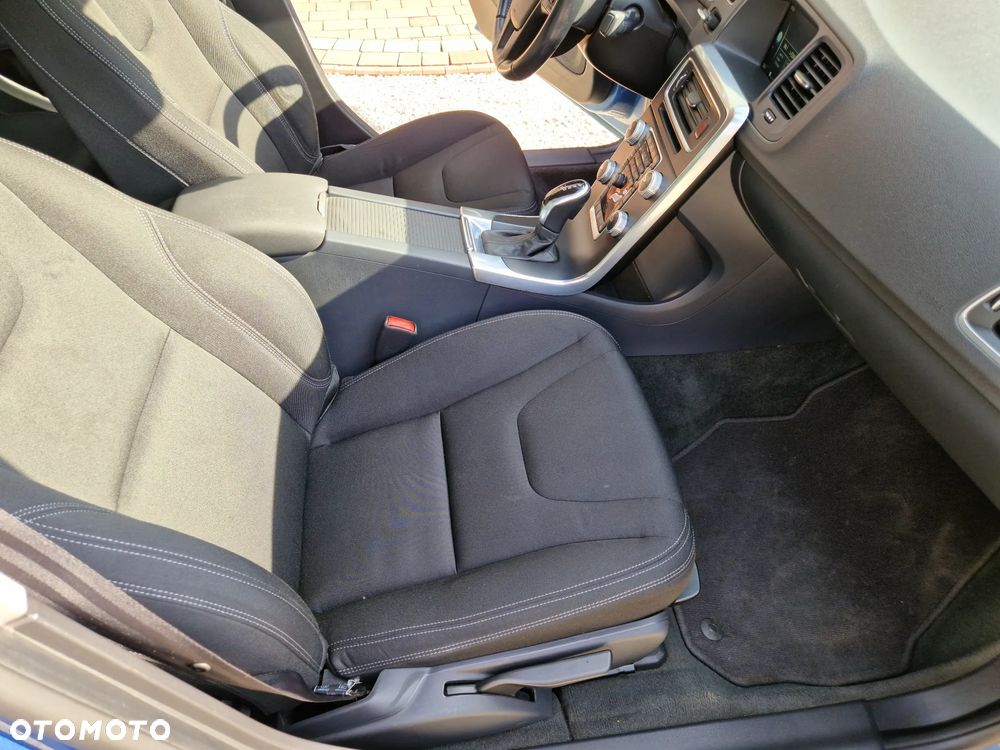 Volvo S60 D3 Kinetic - 15
