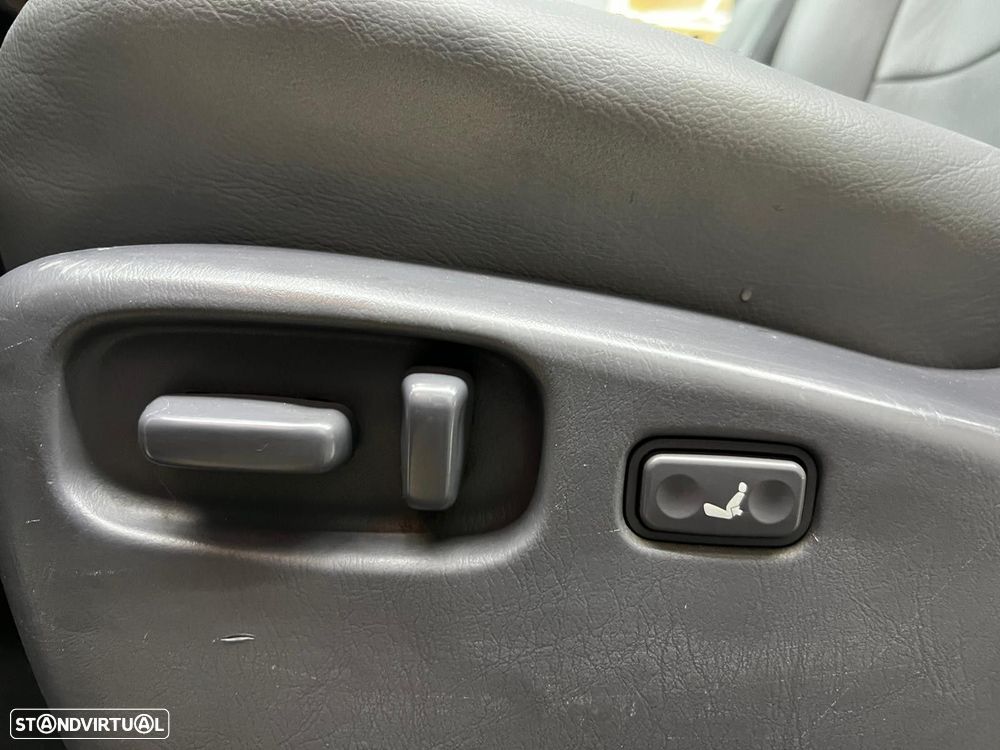 Toyota Land Cruiser 3.0 TD Pack 2 - 34