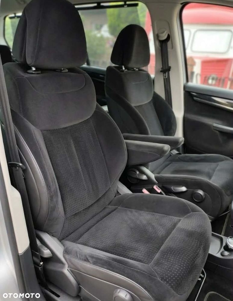 Citroën C4 Grand Picasso - 11