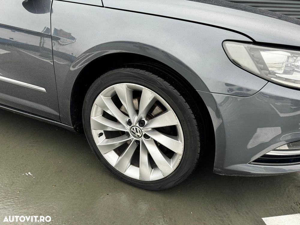 Volkswagen Passat Variant 2.0 TDI 4Motion DSG BlueMotion Tech Exclusive - 23