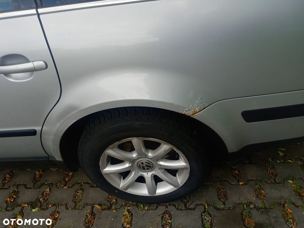 Volkswagen Passat 1.9 TDI - 17