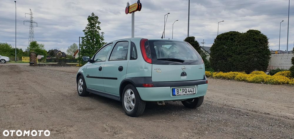 Opel Corsa 1.0 12V Comfort - 2