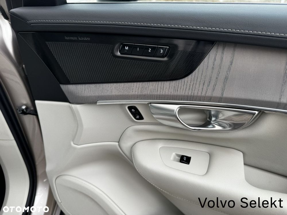 Volvo XC 90 B5 B AWD Ultra Bright 7os - 31