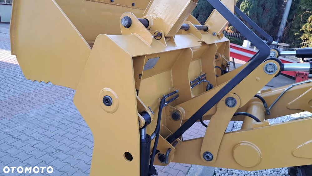 Caterpillar 432F3 - 21
