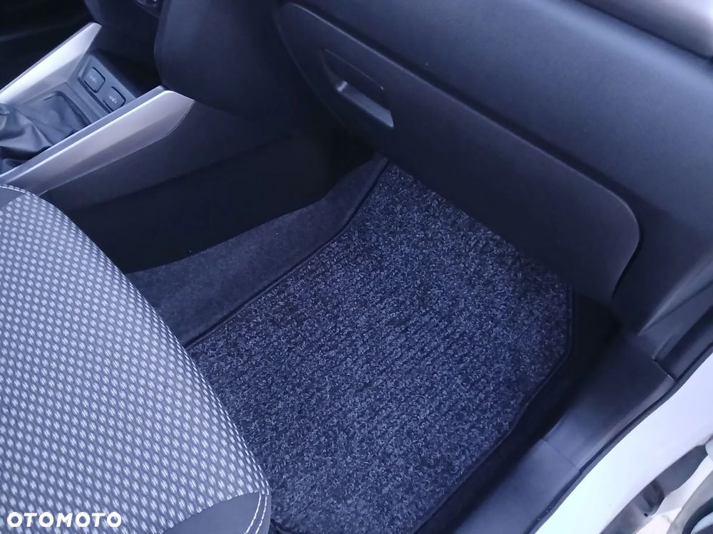 Suzuki Vitara - 22