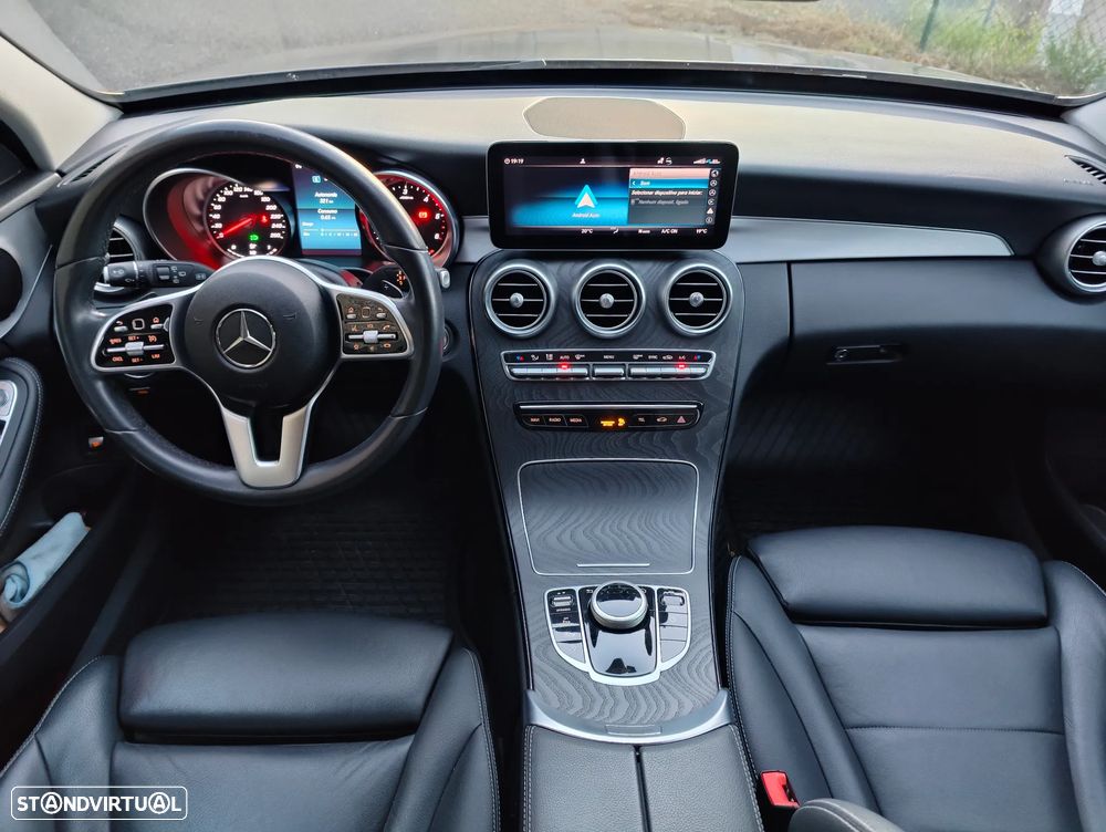 Mercedes-Benz C 200 - 11