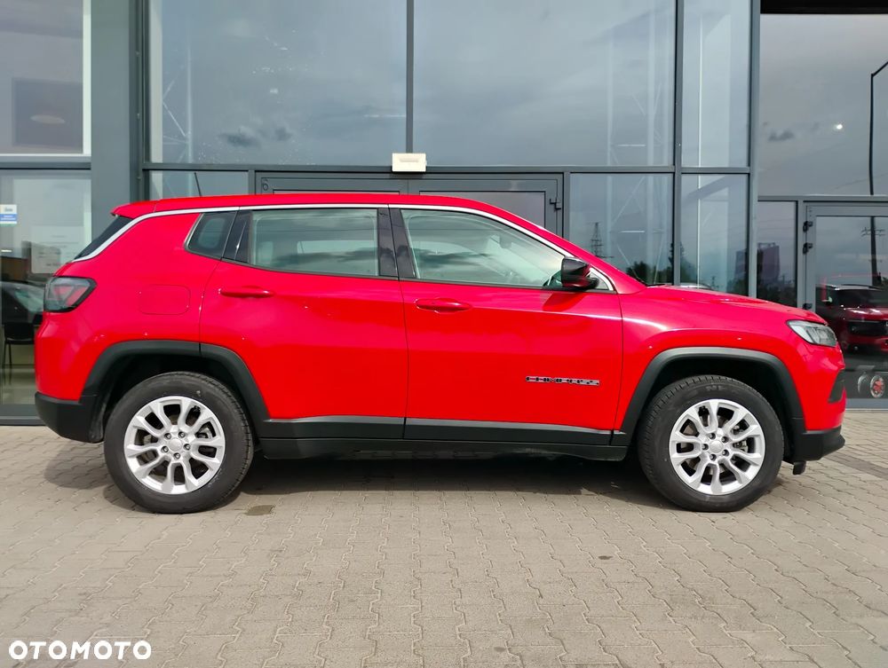 Jeep Compass ver-1-5-t4-mhev-longitude-fwd-s-s-dct - 4