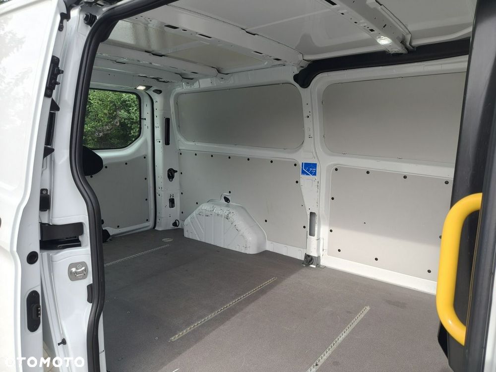 Ford Transit Custom - 21