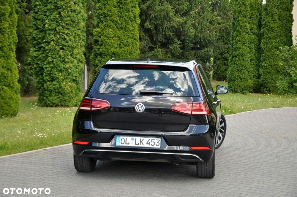 Volkswagen Golf - 7