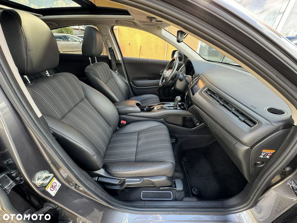 Honda HR-V 1.5 i-VTEC CVT Executive - 26