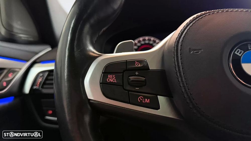 BMW 620 Gran Turismo d xDrive Pack M - 21