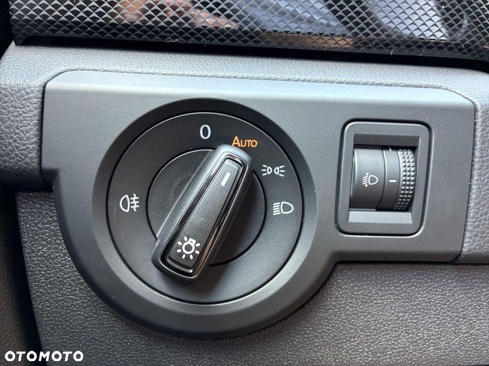 Volkswagen T-Cross - 22