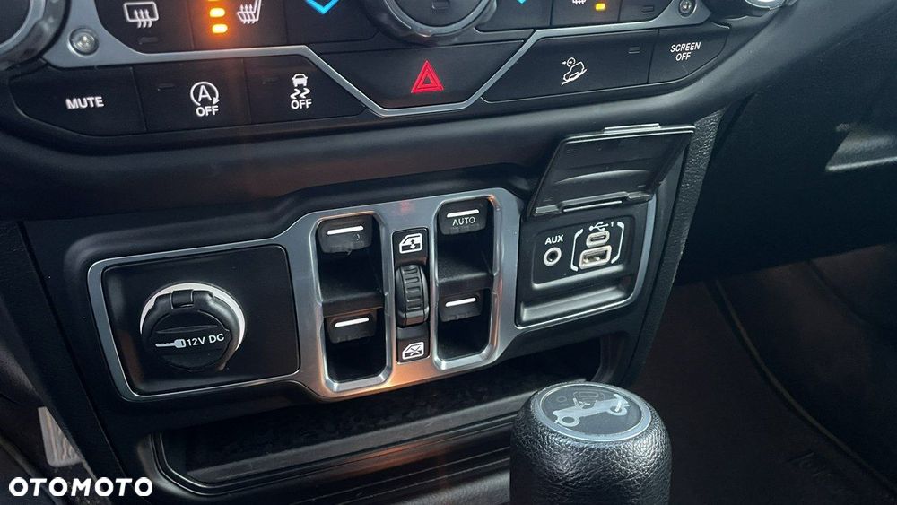 Jeep Wrangler Unlimited 3.6 Automatik Sahara - 19