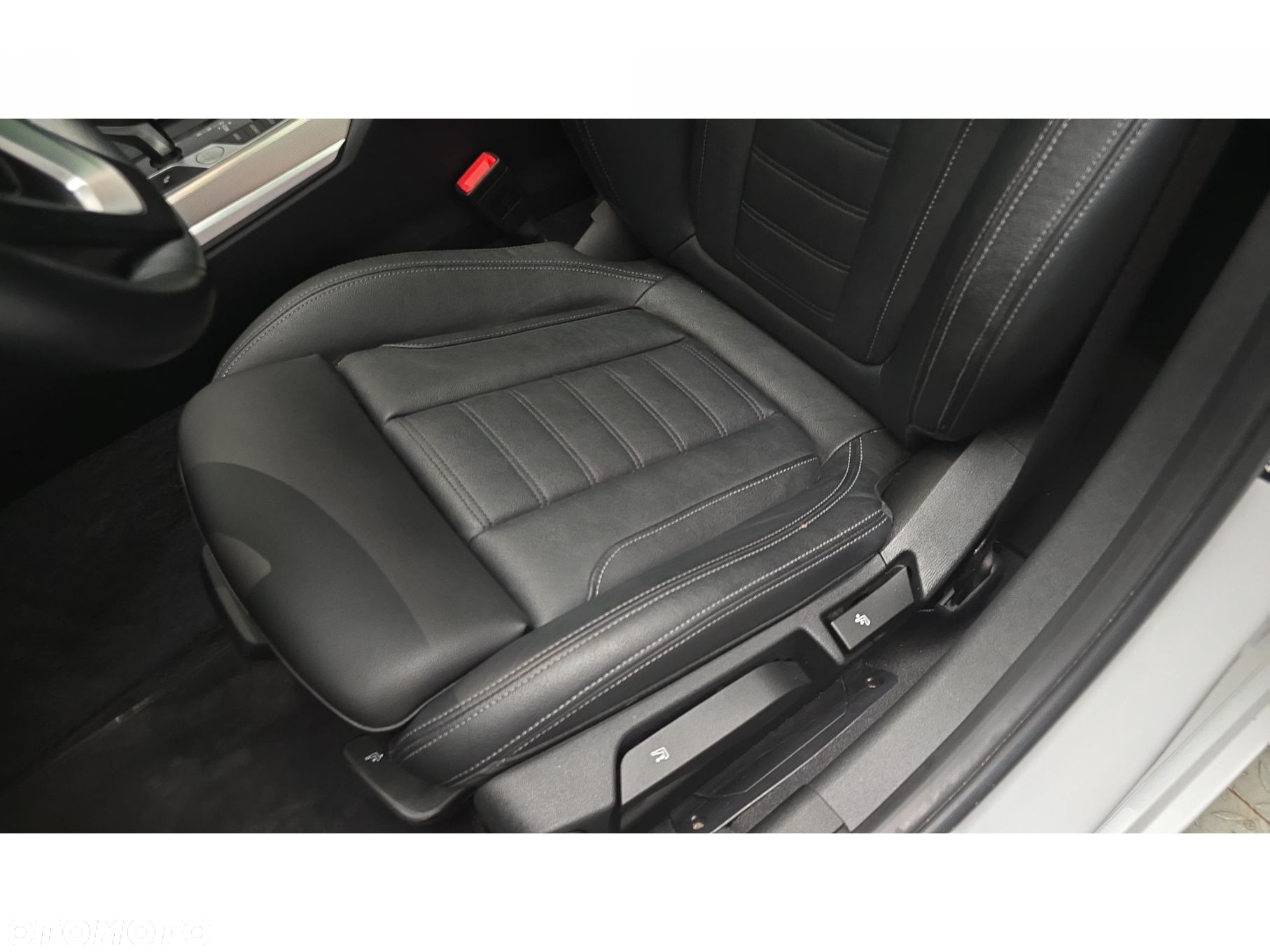 BMW Seria 3 320d xDrive Luxury Line - 19