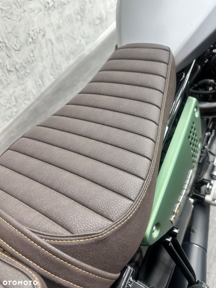 Moto Guzzi V9 - 17