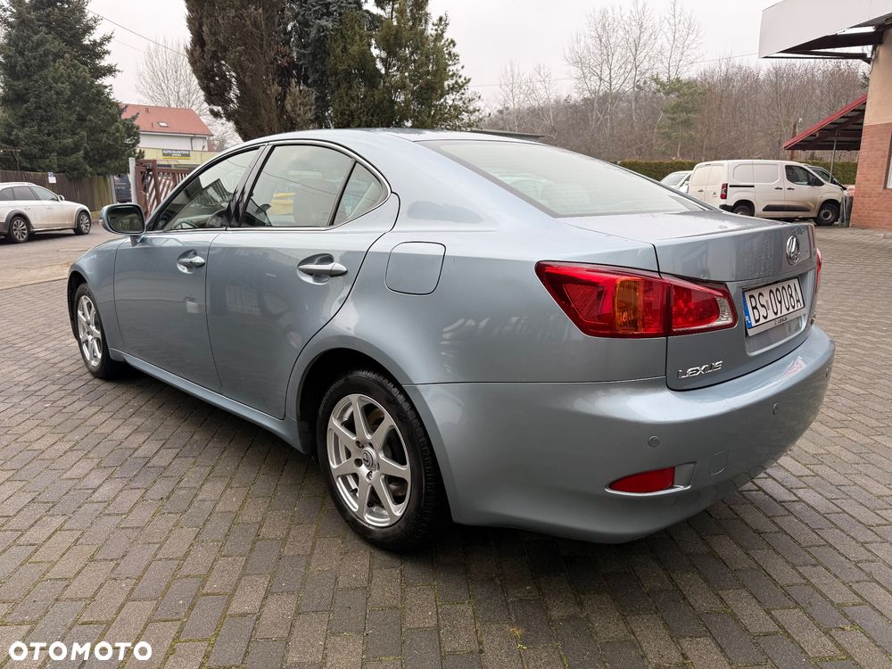 Lexus IS 220d Luxury Line - 7