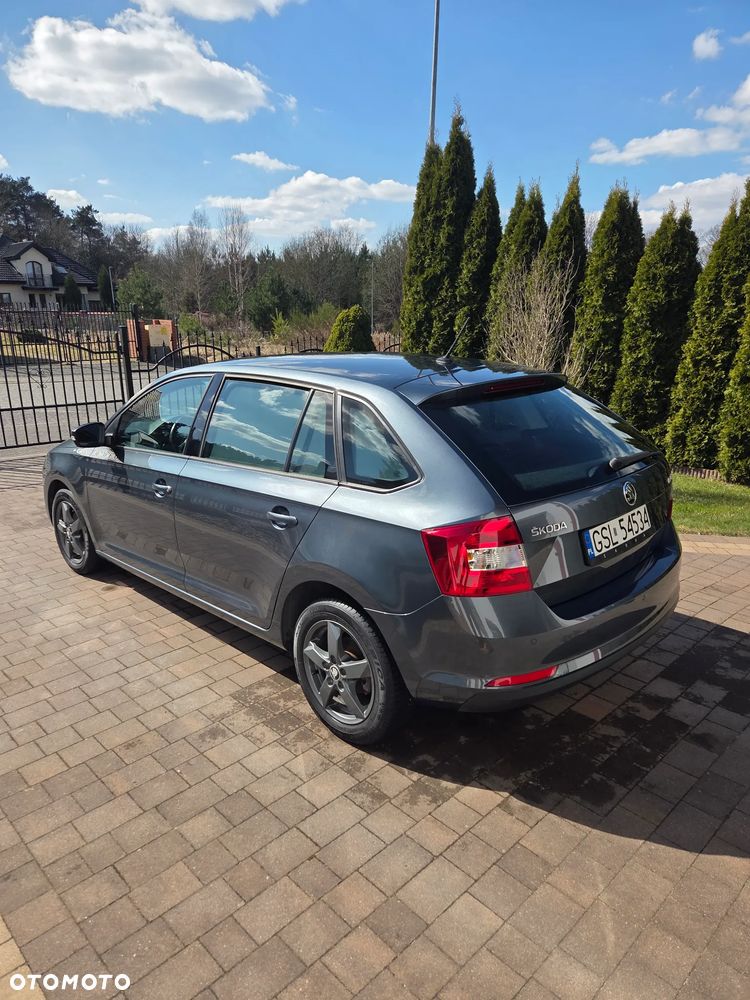 Skoda RAPID 1.2 TSI Ambition - 10