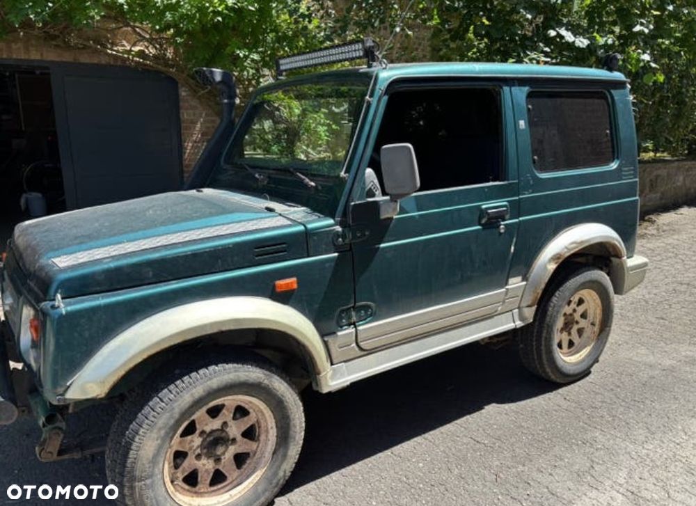 Suzuki Samurai 1.3 JX Canvas Top - 1