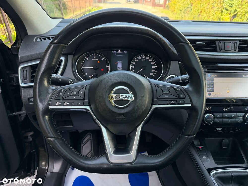 Nissan Qashqai 1.5 dCi N-Connecta - 24