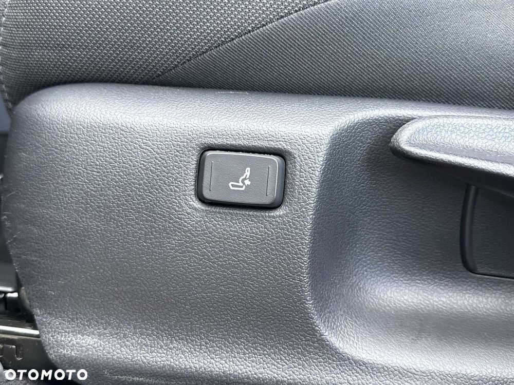 Toyota C-HR 1.8 Hybrid Style - 23