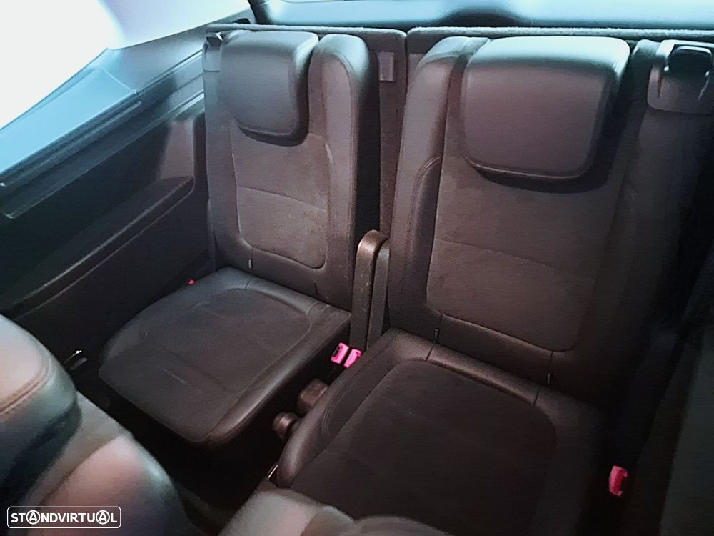 VW Sharan 2.0 TDI Blue Highline - 14